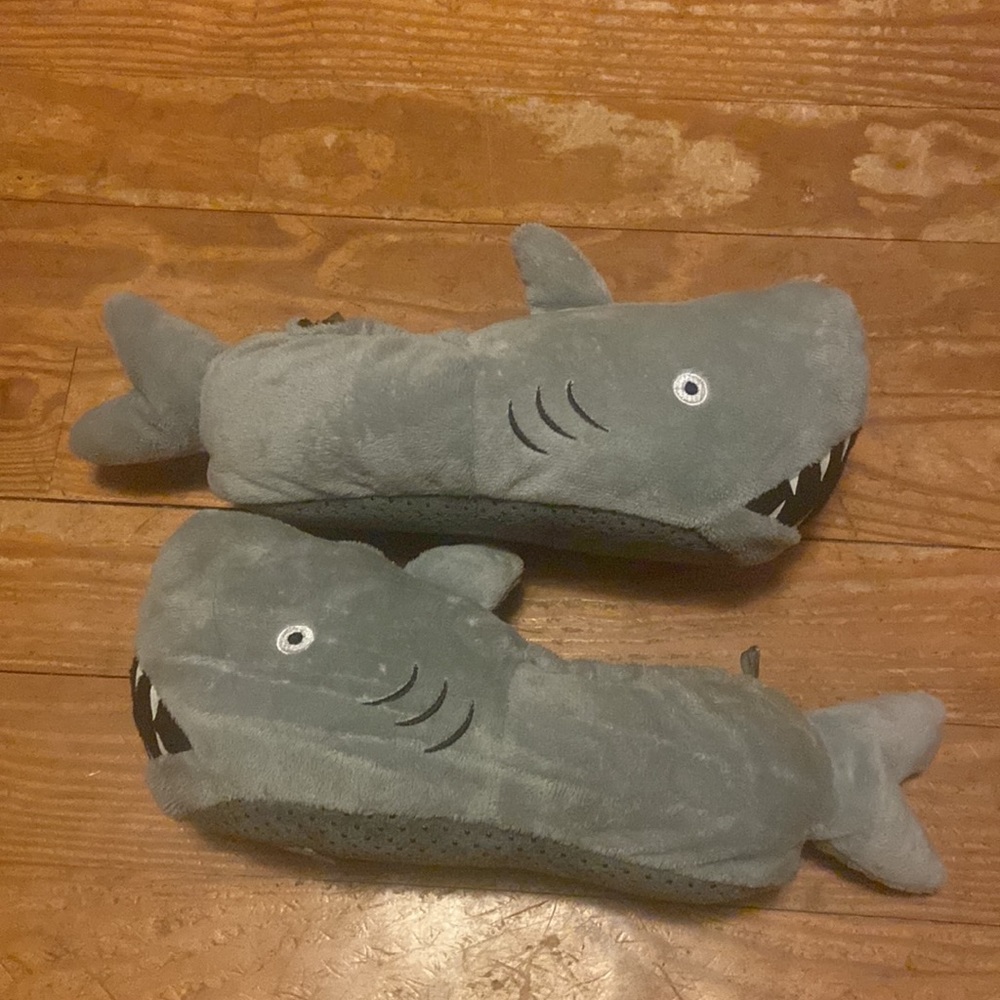 SHARK SLIPPERS!!